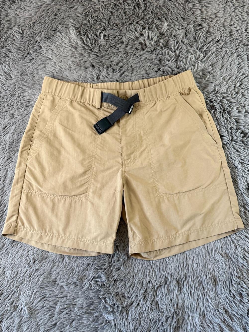 REI Co-op Men’s Medium Hiking Shorts Tan Lightweight Trail Outdoor 9” Inseam